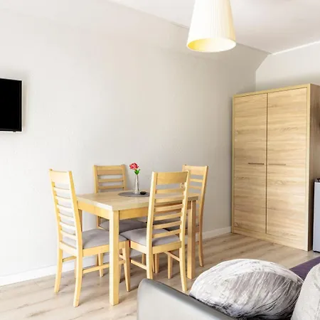 Alexandria - Basen, Cisza, Komfort - I Affittacamere Karwia